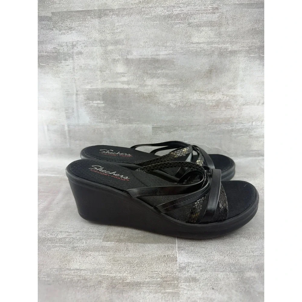 Skechers Women Black Snakeskin Strappy Memory Foam Wedge Sandals Size 8